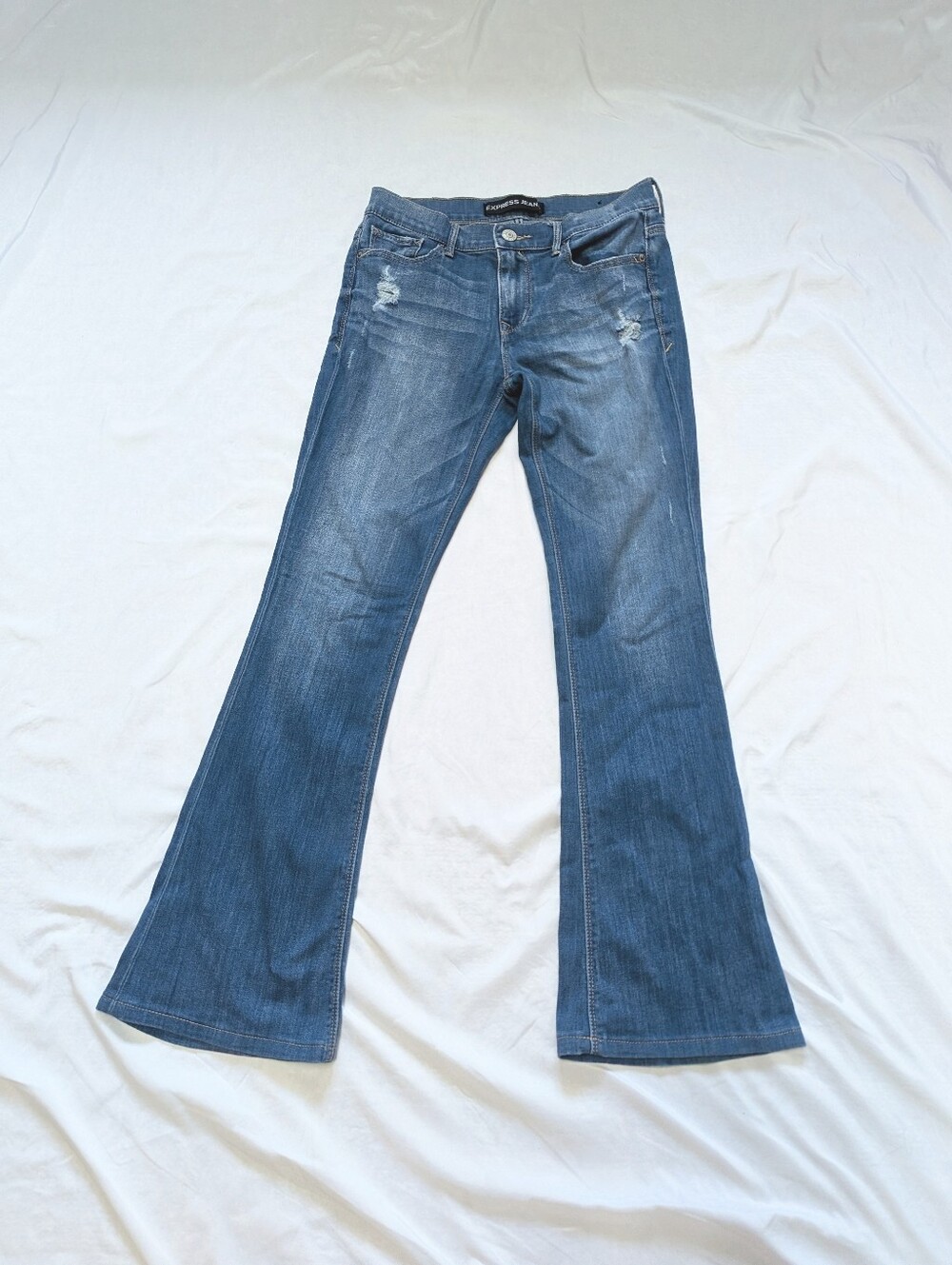 Express Jeans Mia Mid-rise Slim Flare Medium Washed Jeans Stretch HEMMED